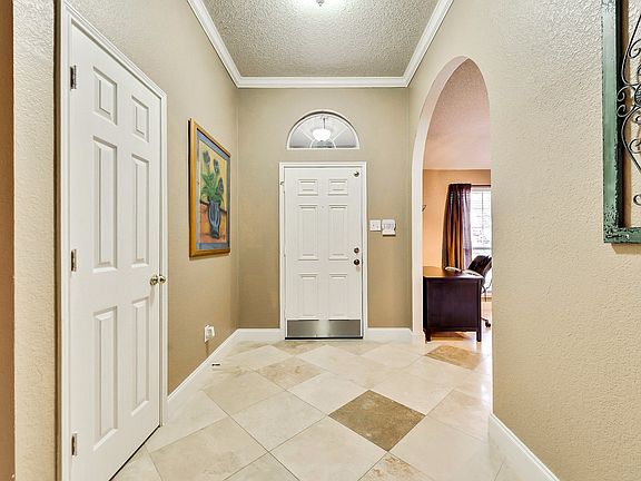 4th image of 3412 Palmtree Dr