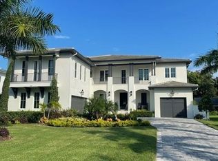 554 W Davis Blvd, Tampa, FL 33606