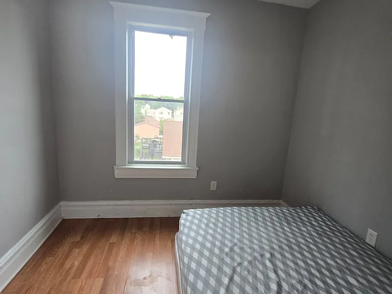 64 Hamilton Ave #6A — Photo 7