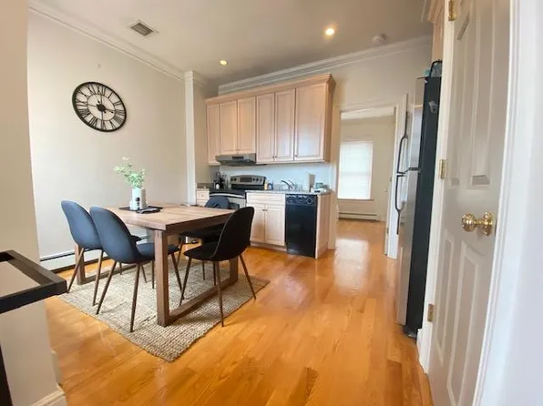 100 Salem St APT 8, Boston, MA 02113