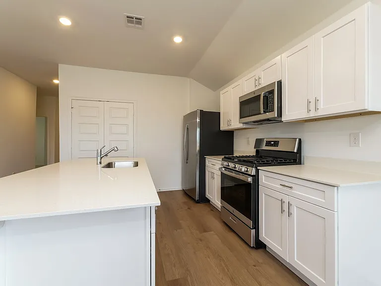 10057 Blackjack Rd — Photo 7