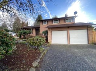 10213 NE 122nd St, Kirkland, WA 98034