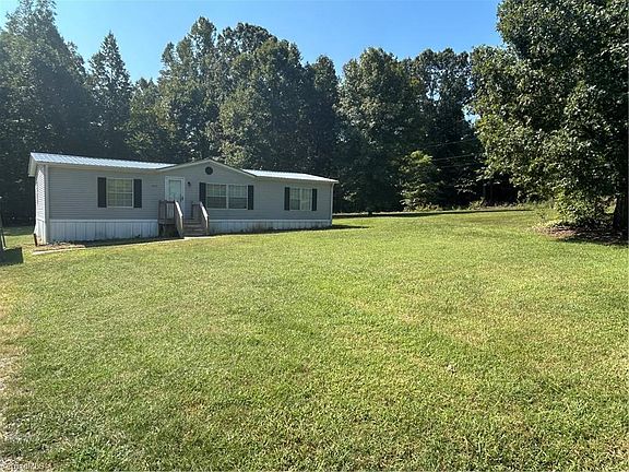 4th image of 4930 Sylvanglade Rd
