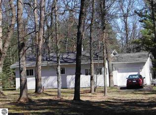 6280 Blackberry Dr, Alger, MI 48610