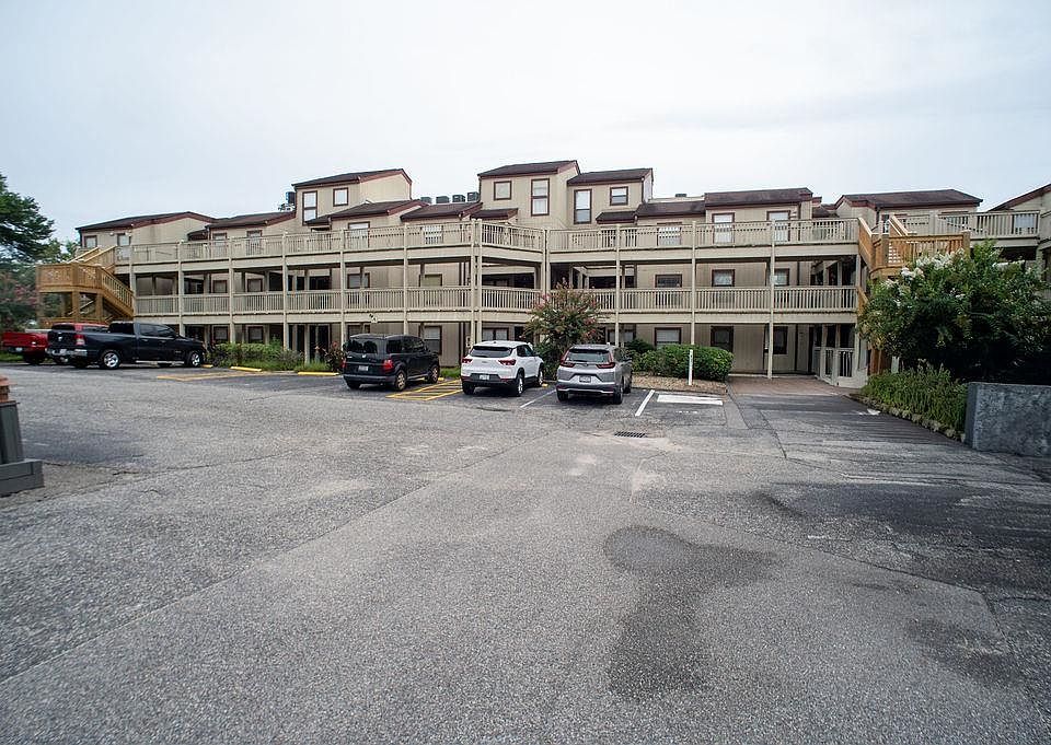 1st image of 501 Maison Dr. #A-7