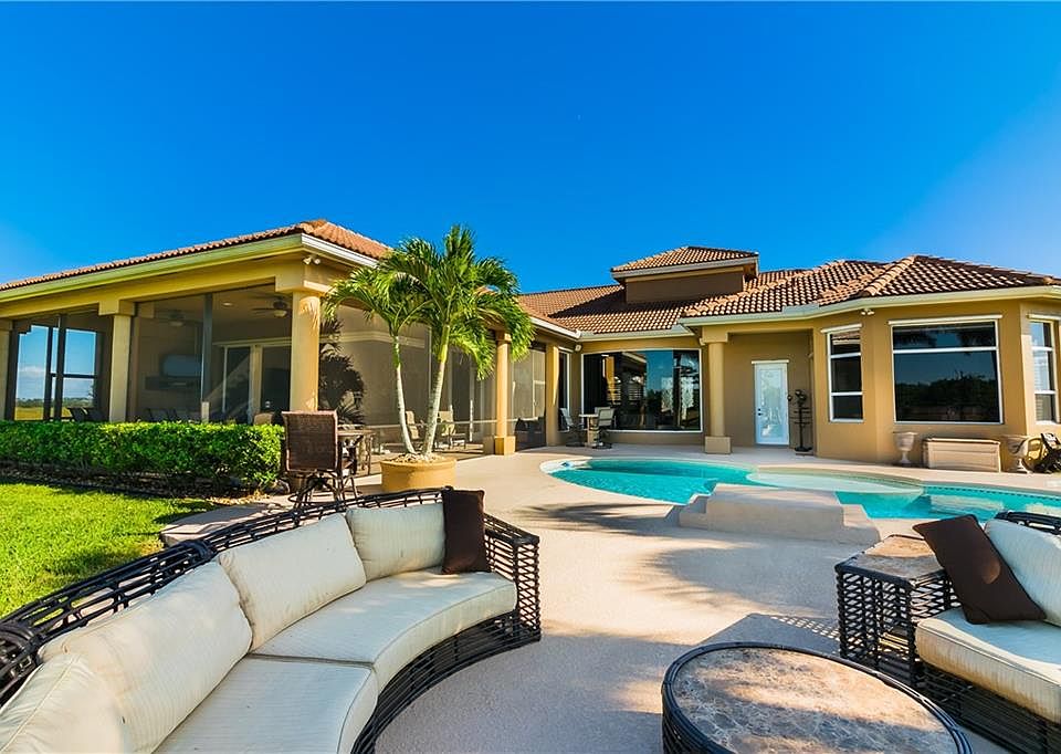 1st image of 4025 SW Stoneybrook Way