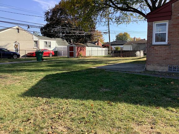2nd image of 648 Radcliff St