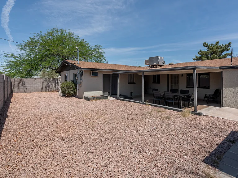 1047 W Elna Rae St — Photo 22