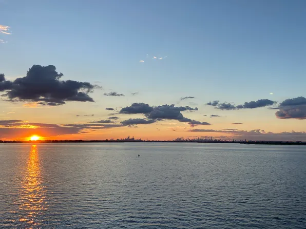 128-18 Newport Avenue image 14 of 17