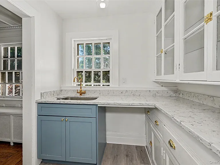 53 Cortlandt Ave — Photo 11