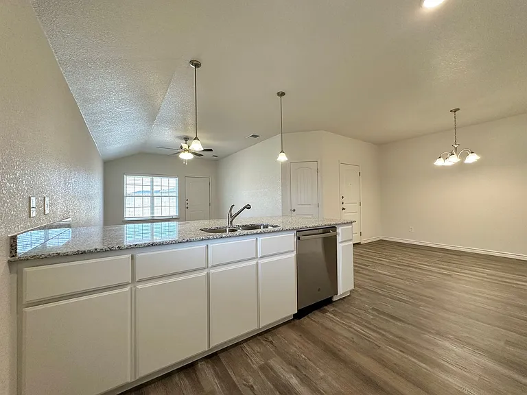 234B Dolphin Dr — Photo 13