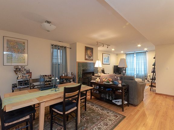 5th image of 1644 W Augusta Blvd #2C