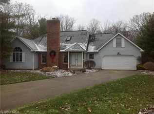 10440 Oviatt Ln, Twinsburg, OH 44087