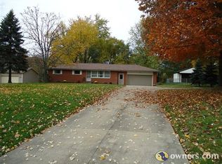 46 Maca Dr, Tallmadge, OH 44278
