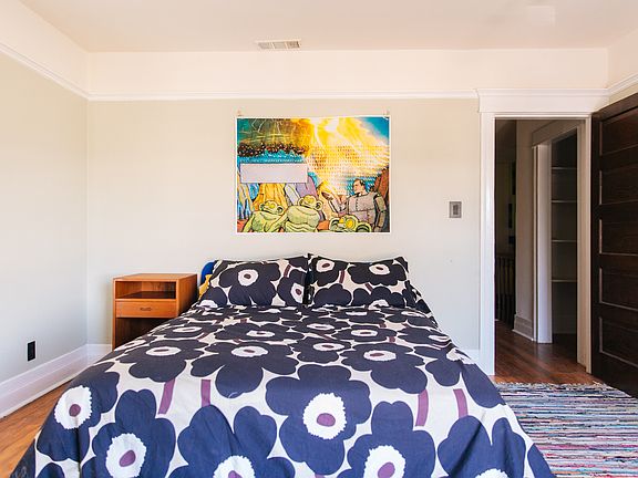 4th image of 1285 Bellevue Ave
