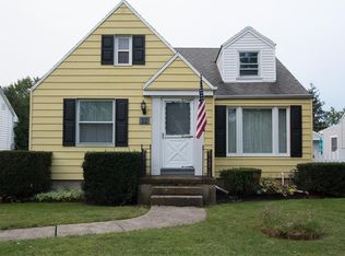 22 Calvin Ct N, Tonawanda, NY 14150