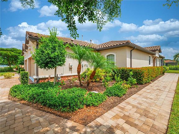 2nd image of 8276 Varenna Dr