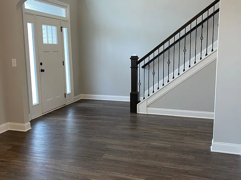 921 Burlington Dr — Photo 25
