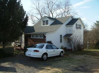 213 Short Morgan St, Eden, NC 27288