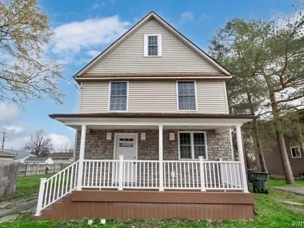 85 Houston St, Depew, NY 14043