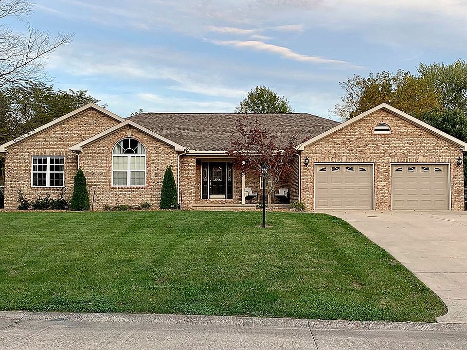 1st image of 6054 Forest Hills Dr