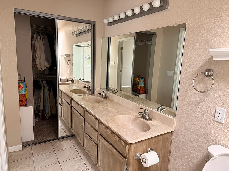 7812 Ranchwood Dr NW — Photo 14