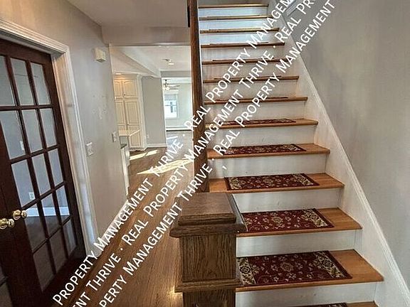 2nd image of 434 Donald St