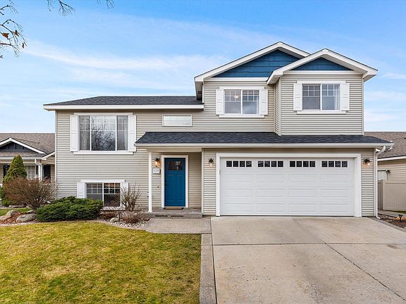 3rd image of 1719 N Aladdin Rd