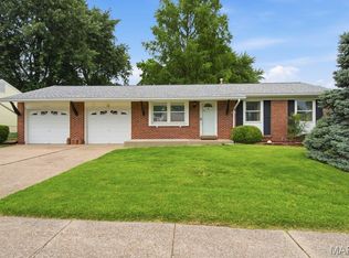 3214 Ipswich Ln, Saint Charles, MO 63301