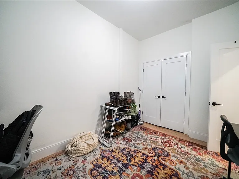 308 Saratoga St #1 — Photo 10