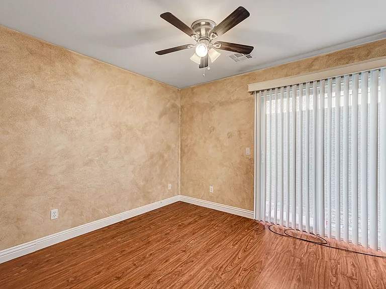 10130 Walhalla Plateau Ct — Photo 21