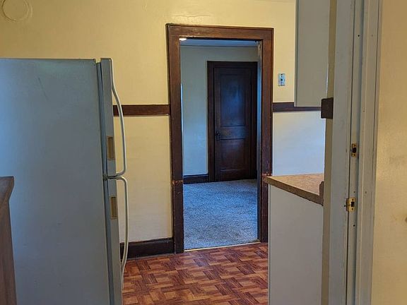 2nd image of 6507A W Fairview Ave #2