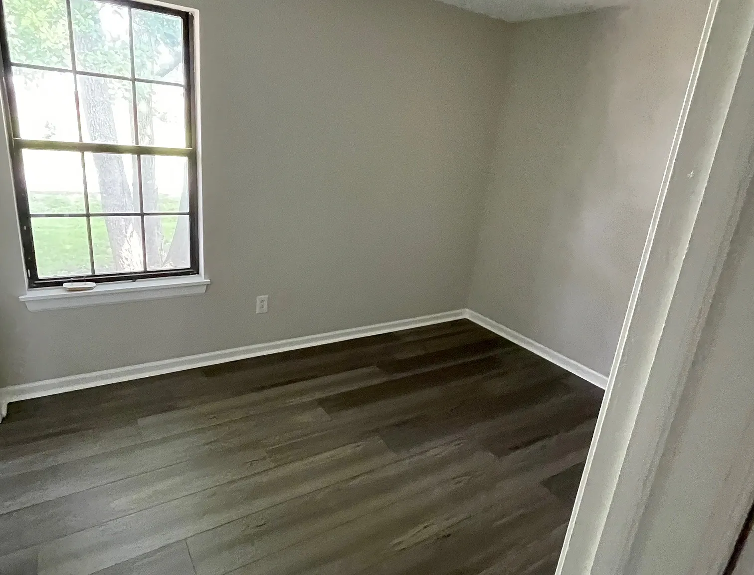 2 bed, 1000 sqft, $1,595 — Photo 3