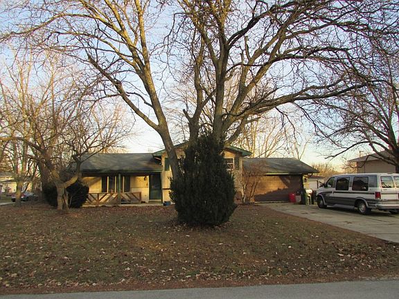 3rd image of 5701 Virginia Ave