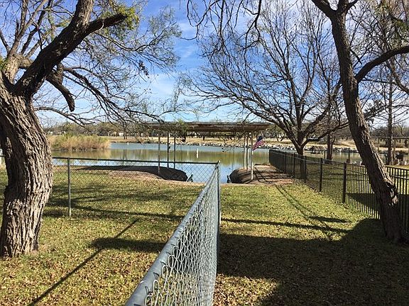 3rd image of 1506 S Concho Dr