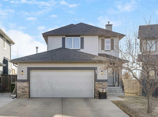 67 Evansmeade Cres NW, Calgary, AB T3P 1B9