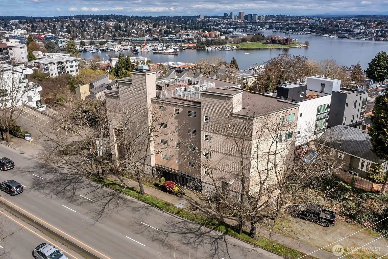 559 McGraw Street #201 photo 1