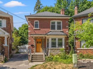 9 Duplex Cres, Toronto, ON M5P 1J1