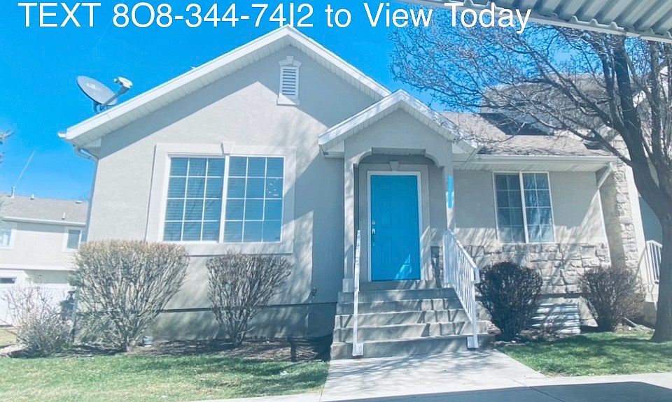 Completely Remodeled!
Move in Today!
Text 8O8.344.74I2 to set up a time to see this Lehi home today!