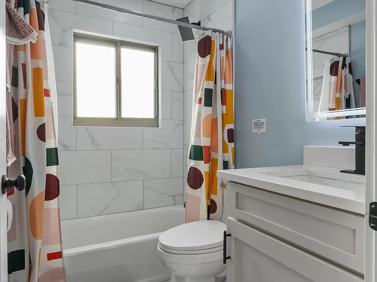 1560 Harvard Ave #1 — Photo 13