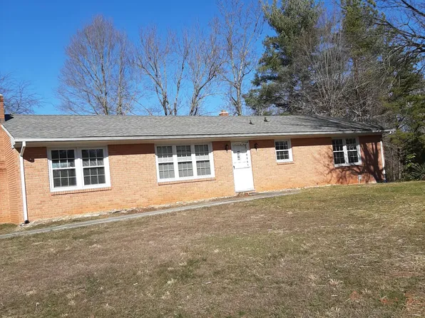 3285 Truman Hill Rd, Hardy, VA 24101