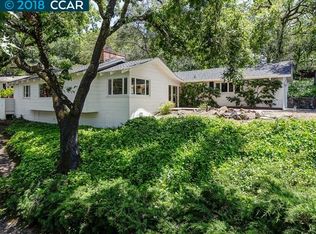 2 Kittiwake Rd, Orinda, CA 94563