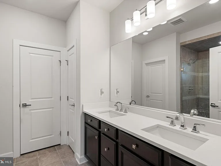 43467 Grandmoore St — Photo 28