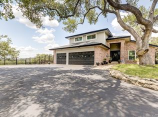 28426 Quadrille Ln, Boerne, TX 78015