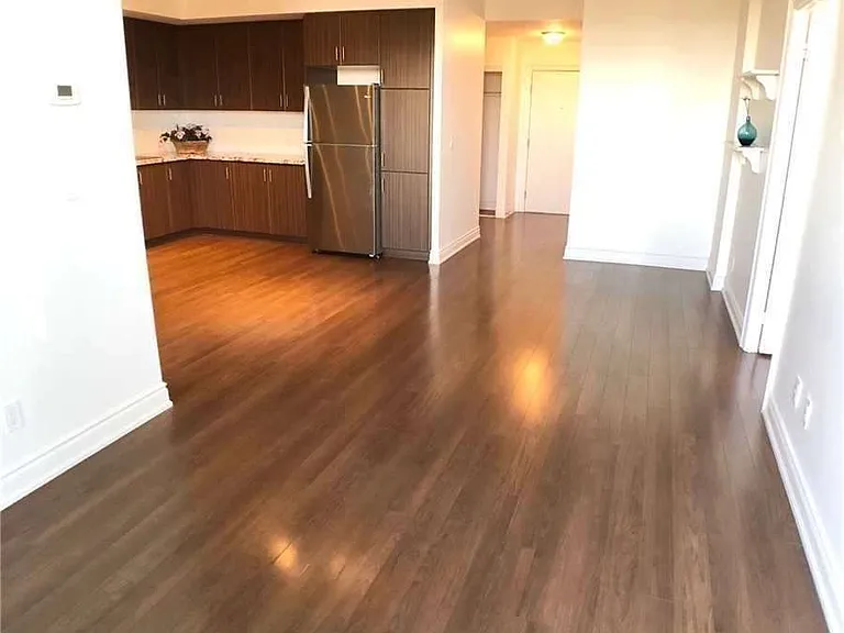 99 S Town Centre Blvd #808 — Photo 12