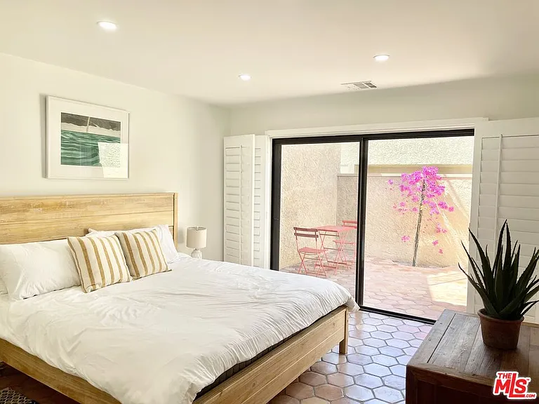 73441 Foxtail Ln — Photo 12