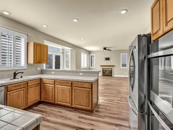 6490 Brookview Cir, Reno, NV 89519