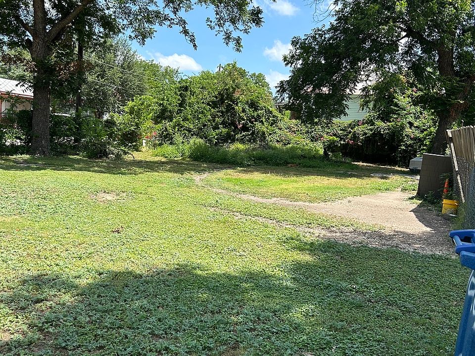 1st image of 724 Montana LOT N