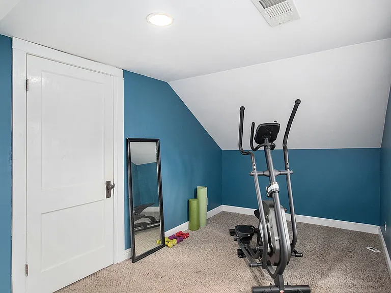 1755 Langston Ave SW — Photo 21