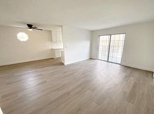 2439 N Keystone St #E, Burbank, CA 91504